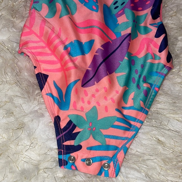 Neon tropical | 2T | Cat & Jack swimsuit - Picture 9 of 9